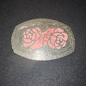 Womens silver belt buckle with roses